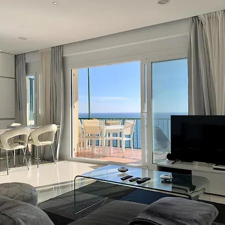 Apartamento In First Line Of Carvajal